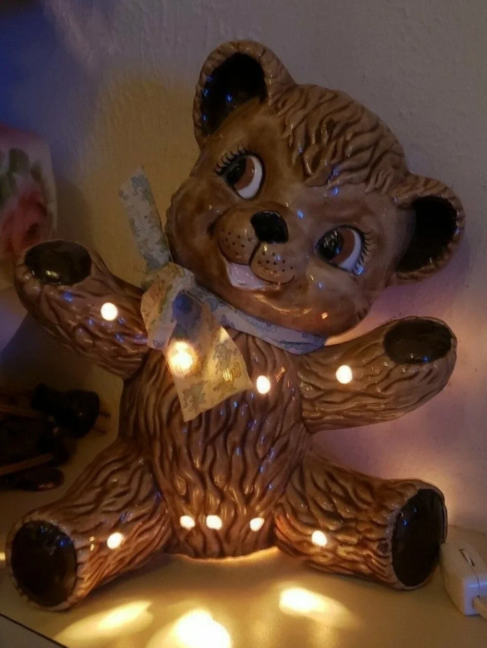 Vintage 1983 Teddy Bear Lamp/Night Light